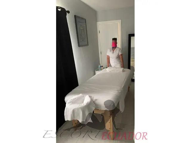 SABADO Y DOMINGO DE MASAJITOS TANTRICOS  25$