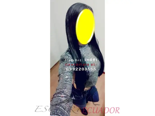 JOVENCITA LINDA BUSCA TU CARIÑO... Y TU CALOR