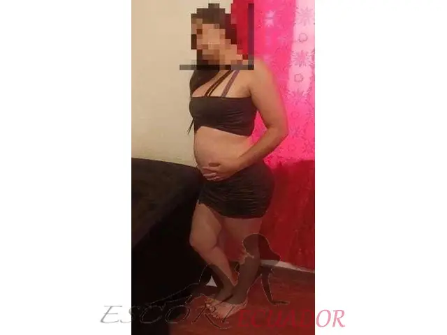 CUMPLE HOY ,TU FANTASIA , EMBARAZADA  ENMA