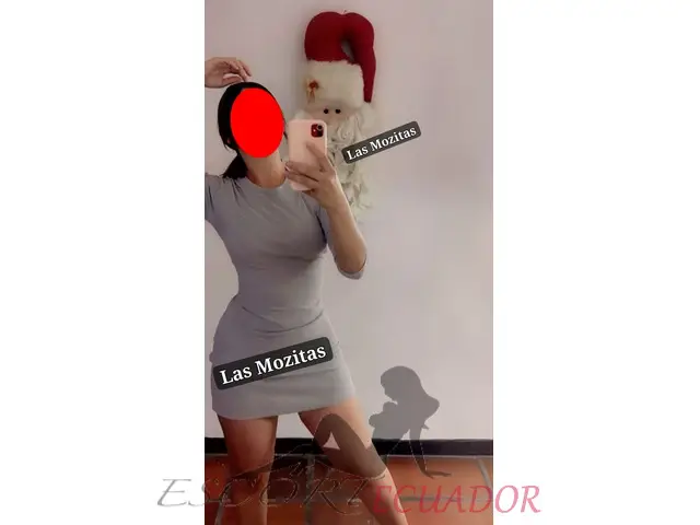 Piernas Divinas Y Colita De Escándalo